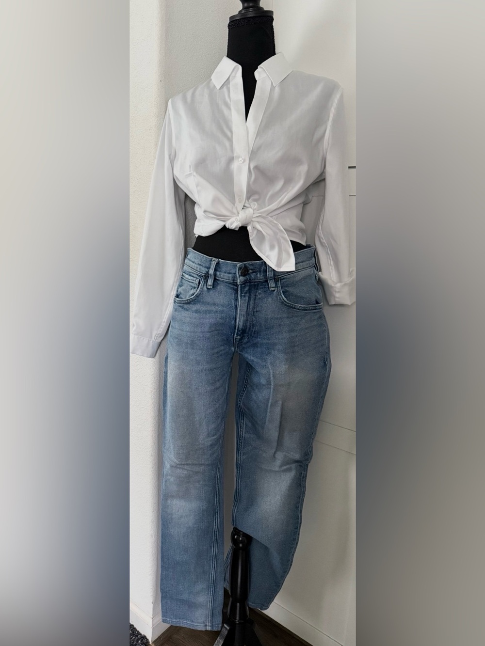 Hudson Jeans Light Blue Boyfriend Straight Jeans